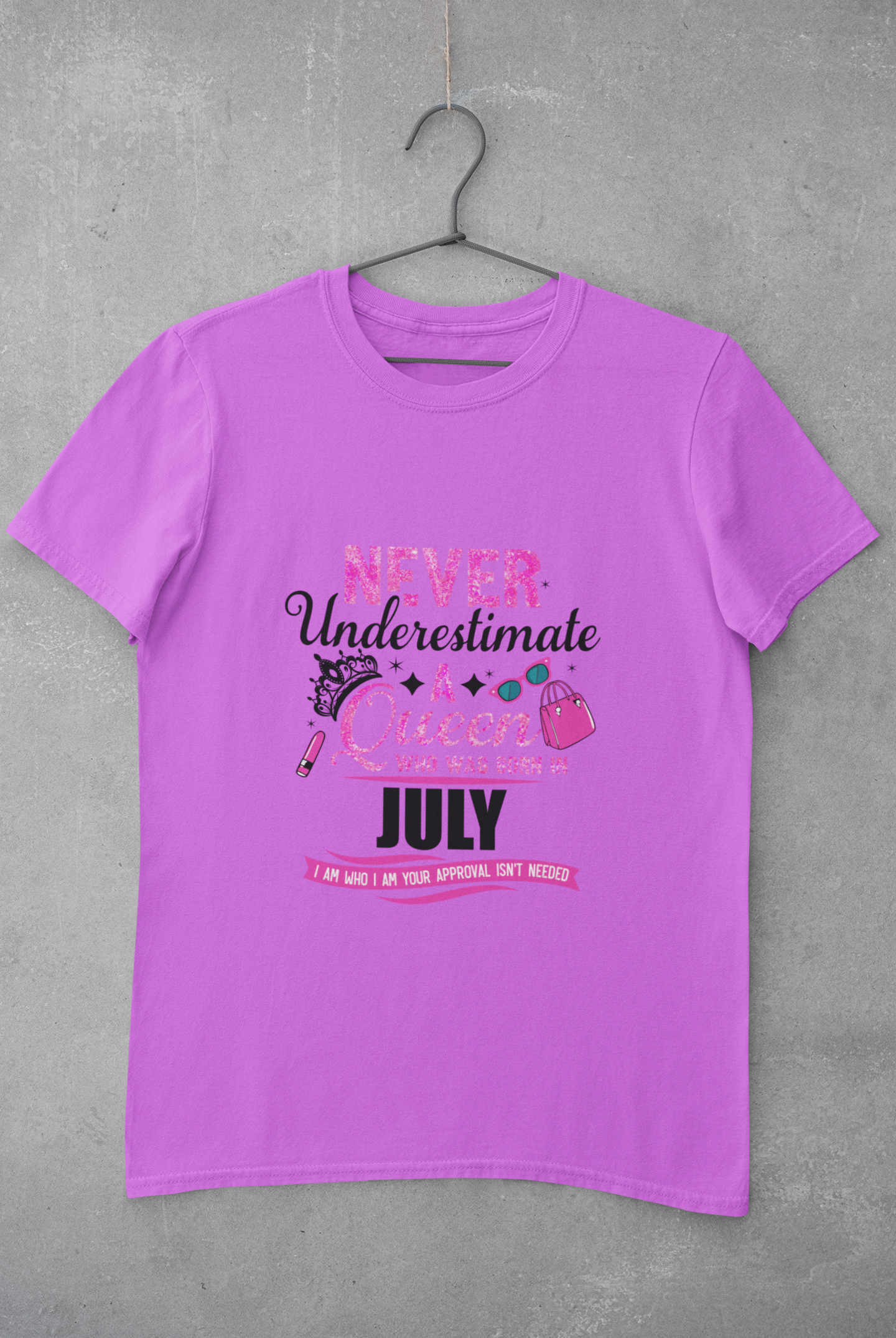 Never Underestimate a Queen was born in July Limited Edition Premium T-shirt
