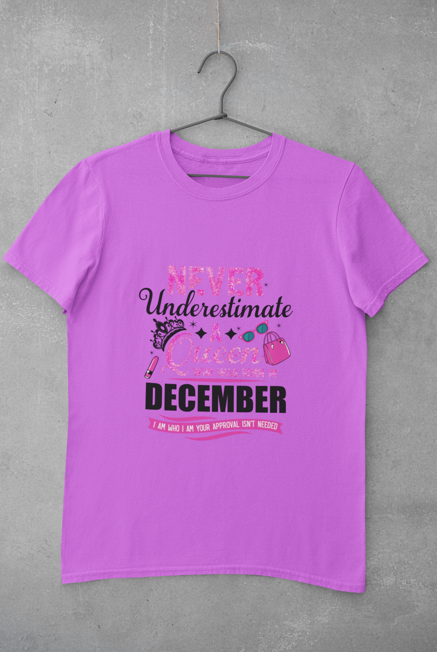Never Underestimate a Queen was born in December Limited Edition Premium T-shirt