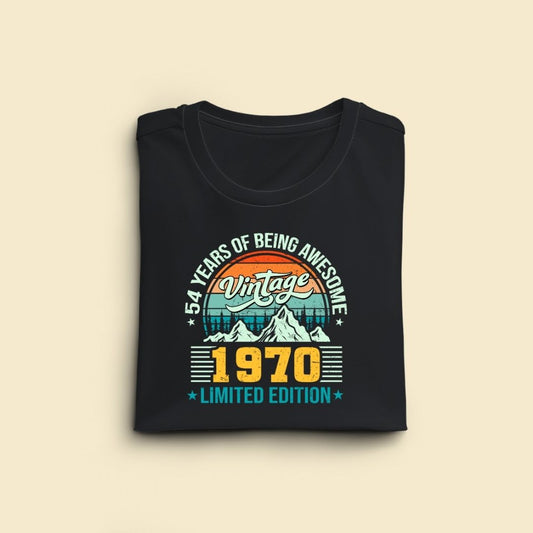 Vintage 1970 Limited Edition Regular Classic Premium T-shirt