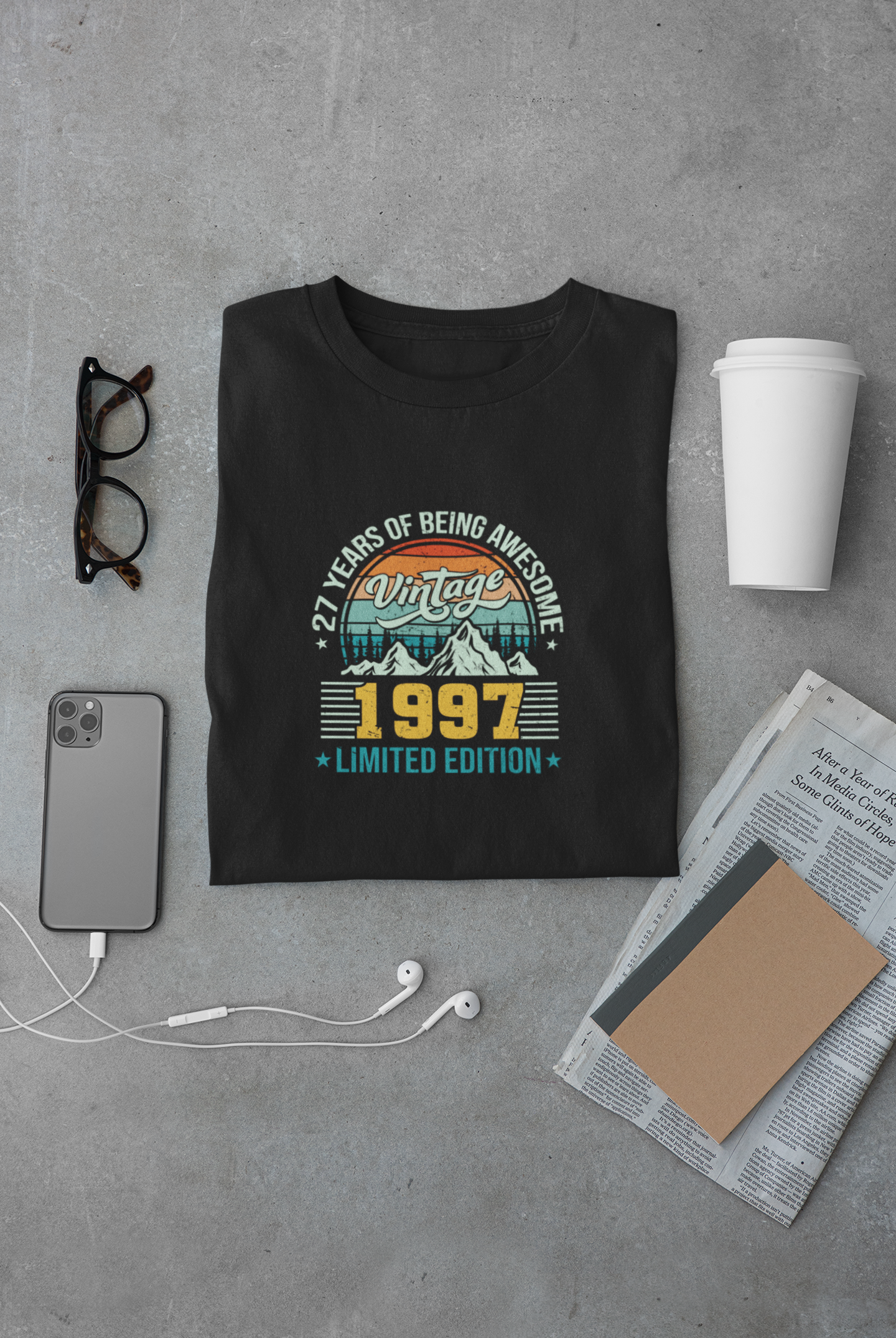 Vintage 1997 Limited Edition Regular Classic Premium T-shirt