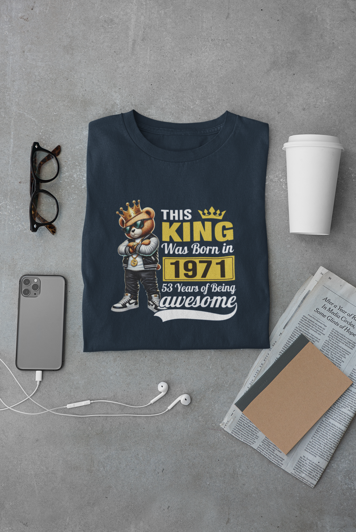 This King was Born in 1971 Limited Edition Premium T-shirt