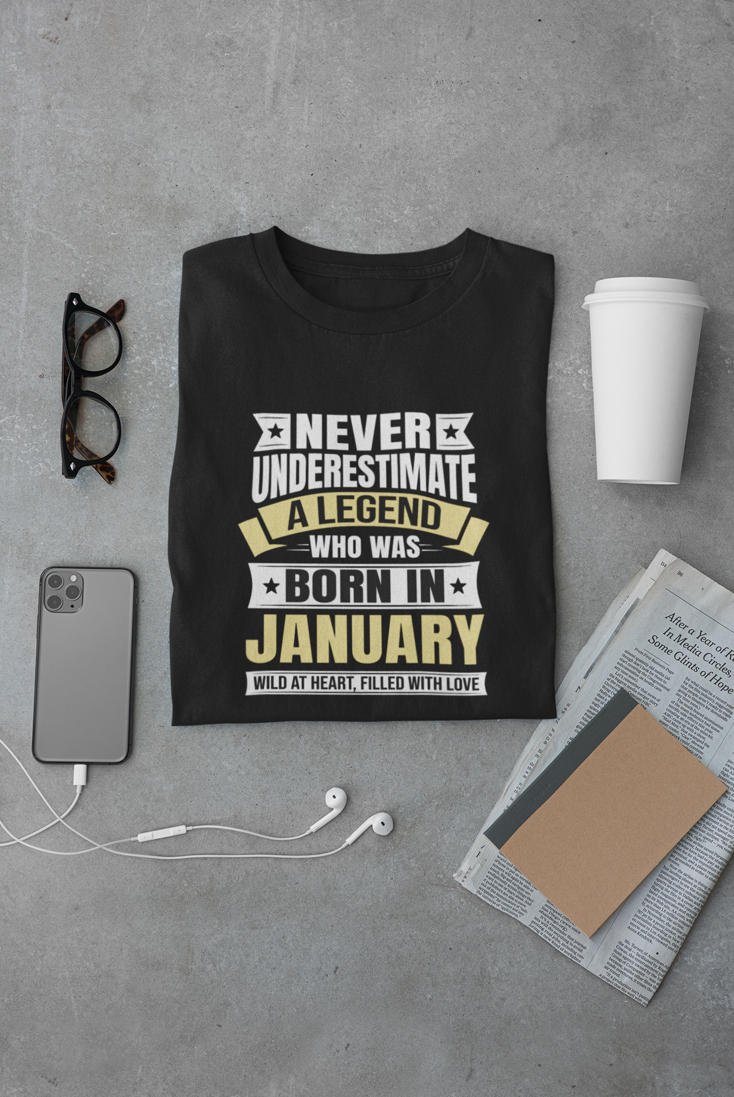 Never Underestimate a Legend Born in January Limited Edition Regular T-shirt