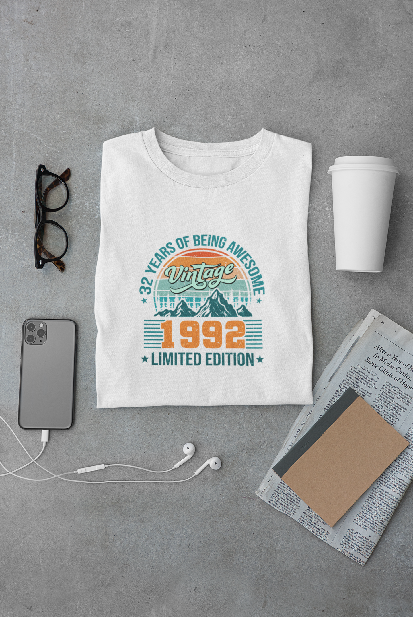 Vintage 1992 Limited Edition Regular Classic Premium T-shirt