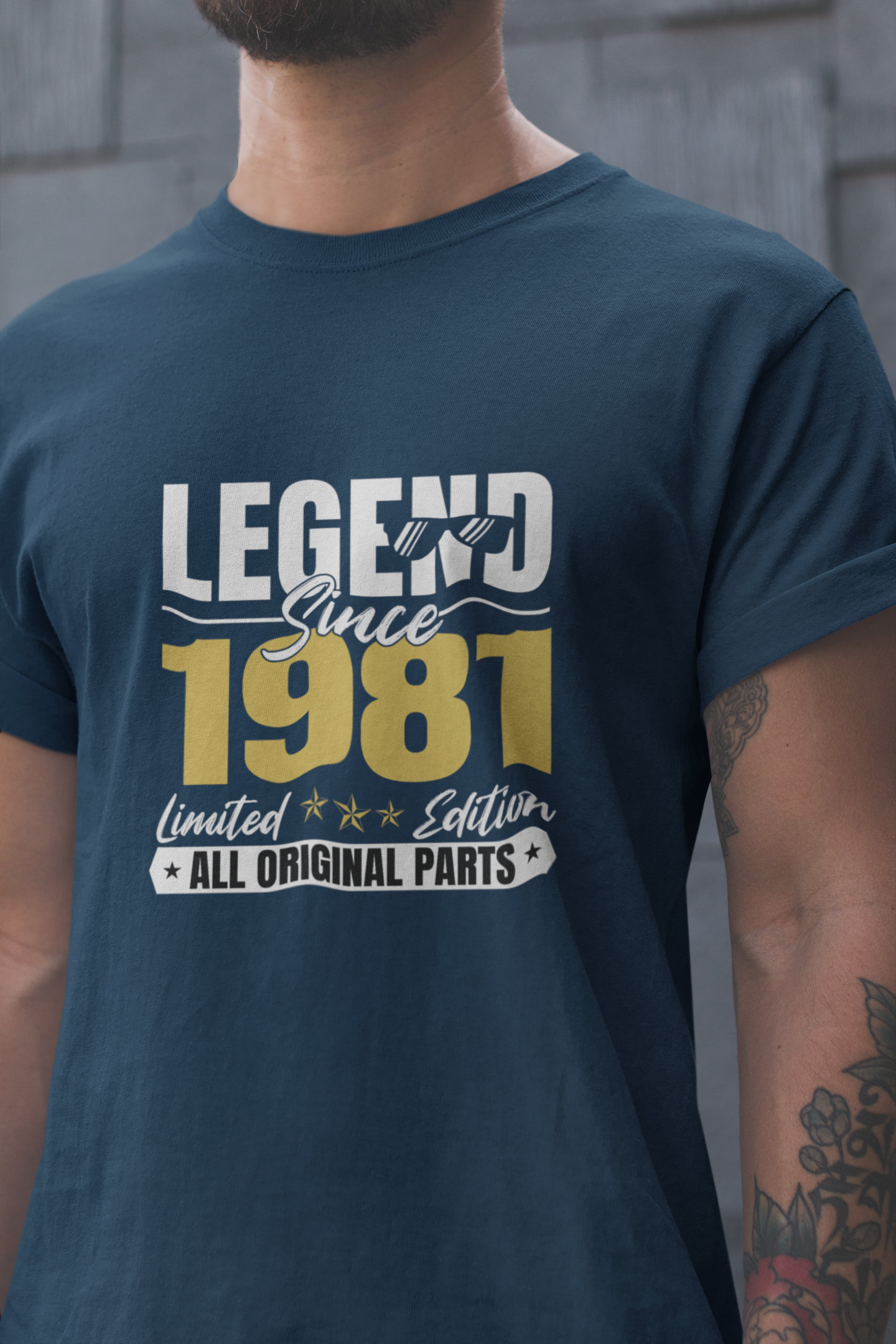 Legend Since 1981 Limited Edition Regular Classic Unisex T-shirt