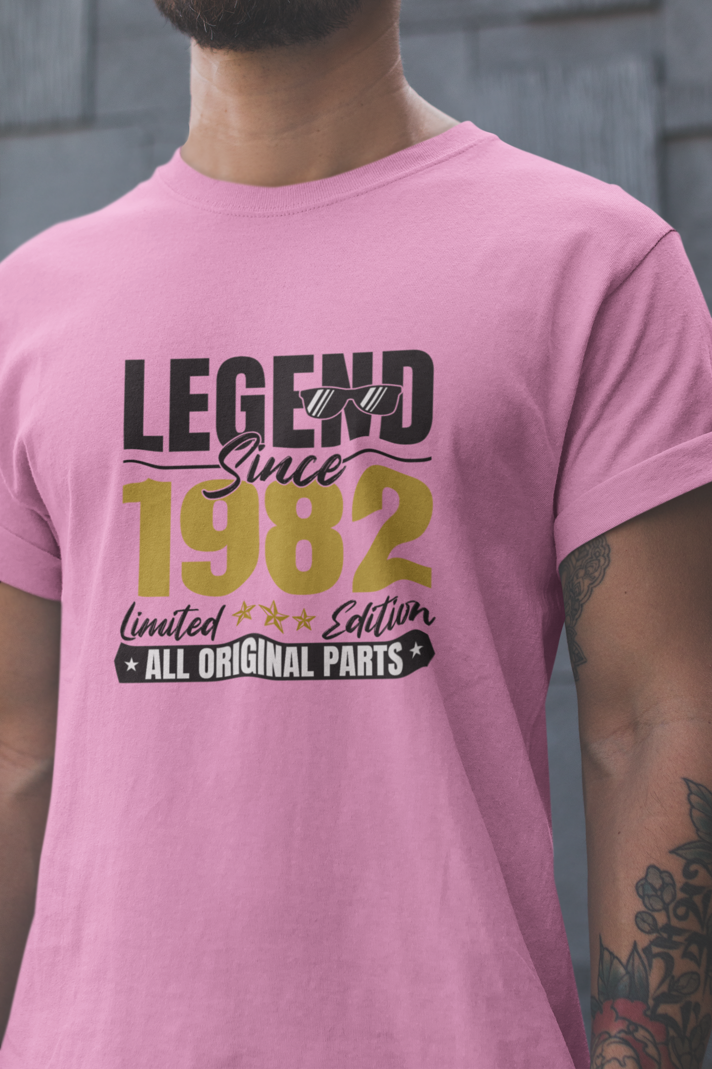 Legend Since 1982 Limited Edition Regular Classic Unisex T-shirt