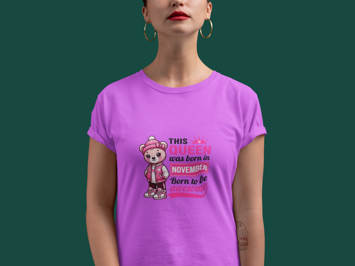 Teddy Queen born in November Limited Edition Premium T-shirt